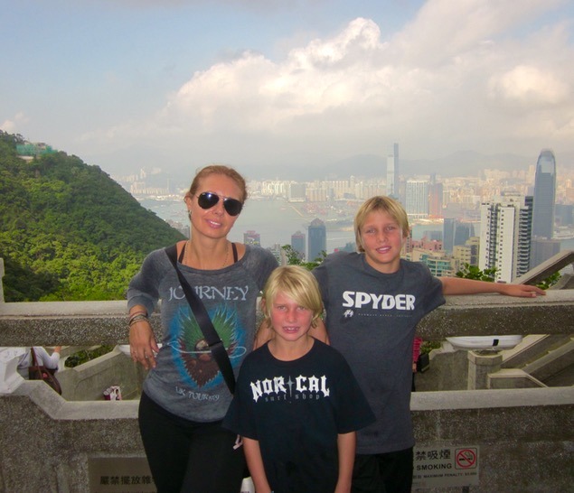 Hong Kong with kids victoria park