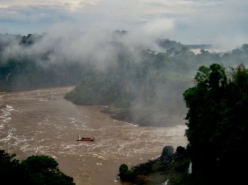 travel to Iguazu Falls in Brazil and Argentina with kids