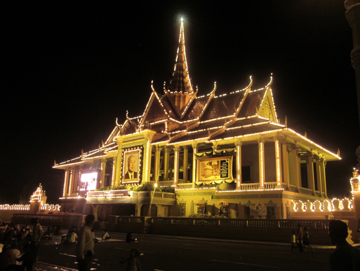 family at royal palace cambodia