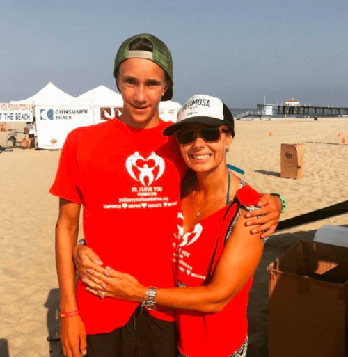 P.S. I Love You P.S. I Love You - volunteering mother and son