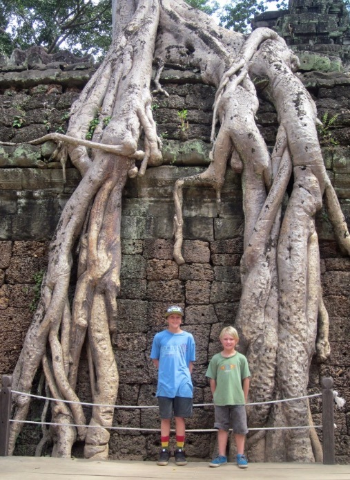 cambodia siem reap angkor wat tomb raider