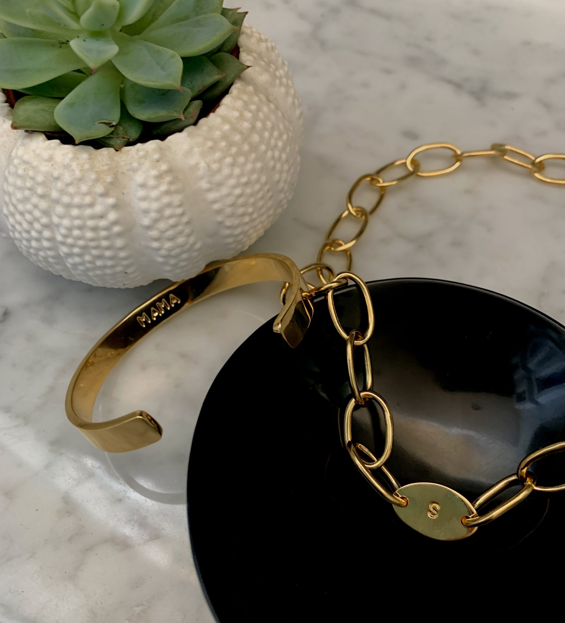soko jewelry is sustainable and ethical and the perfect mother's day 2022 gift