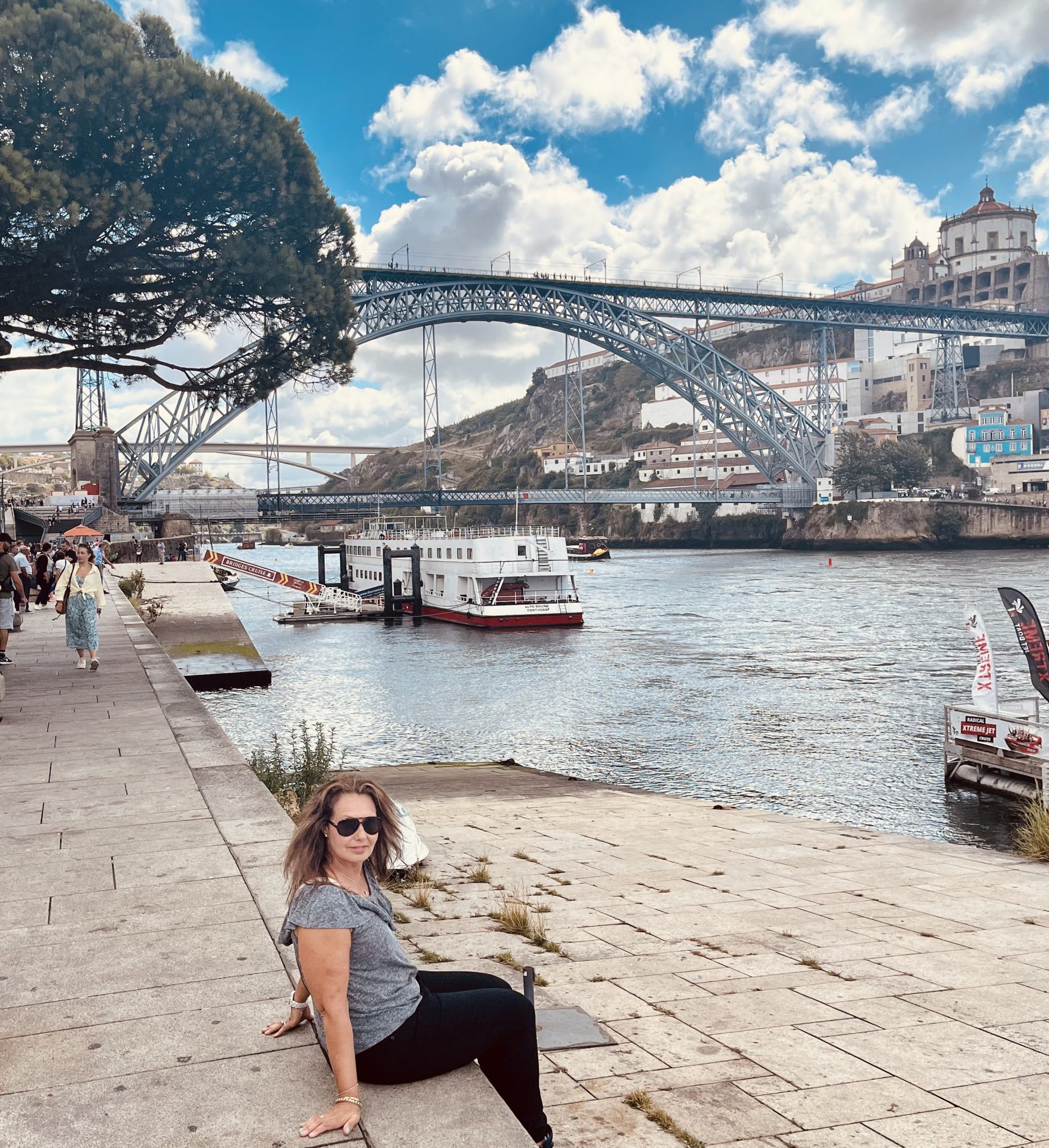  9 Best Things to do in Porto 1.Walk the Dom Luís I Bridge