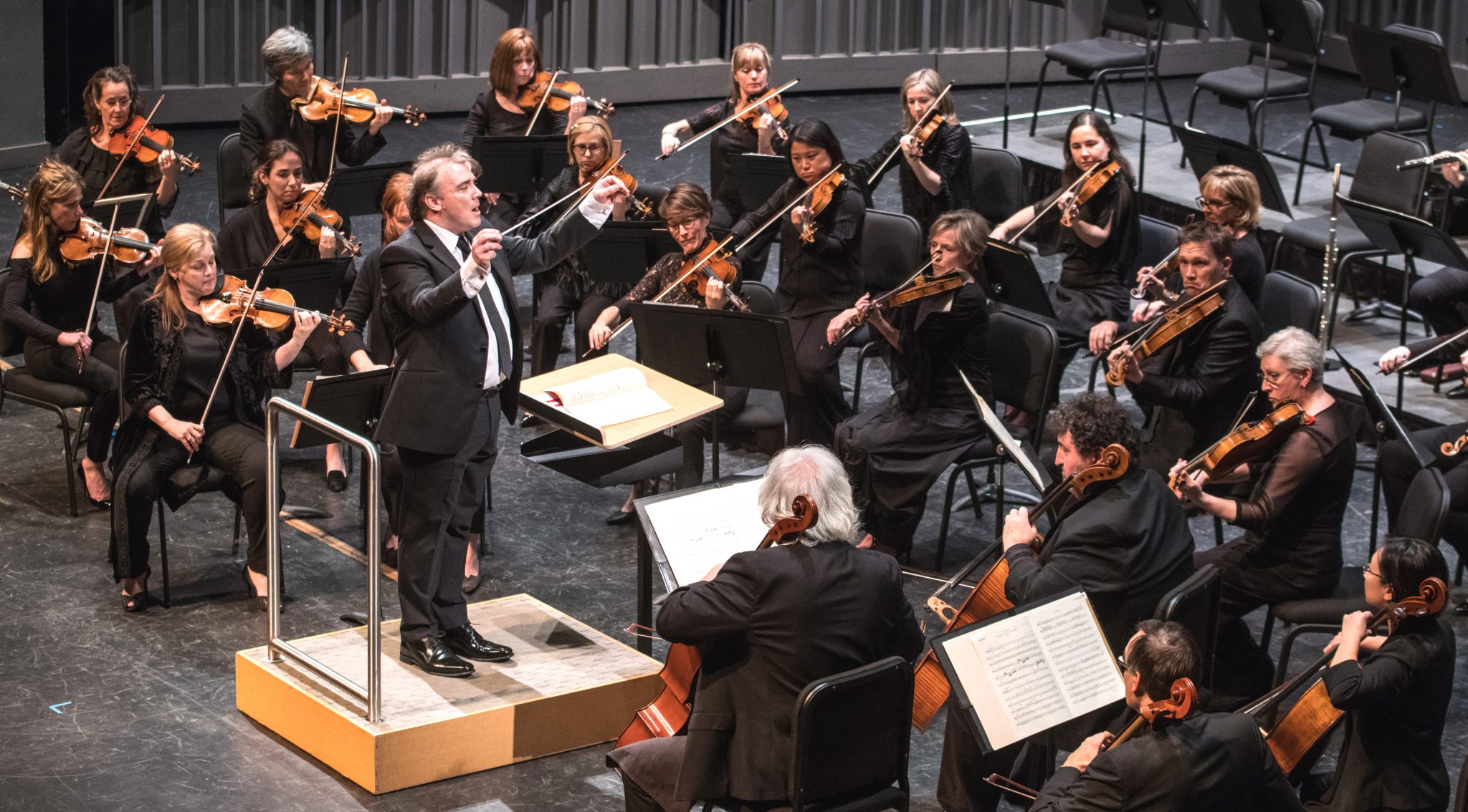 Los Angeles Chamber Orchestra musical director