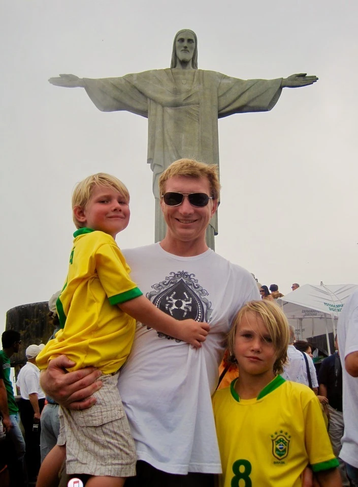 Visit Christ the redeemer statue with kids