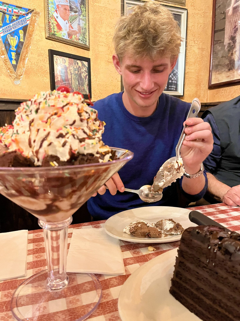 Buca di Beppo is THE place to celebrate your birthday!