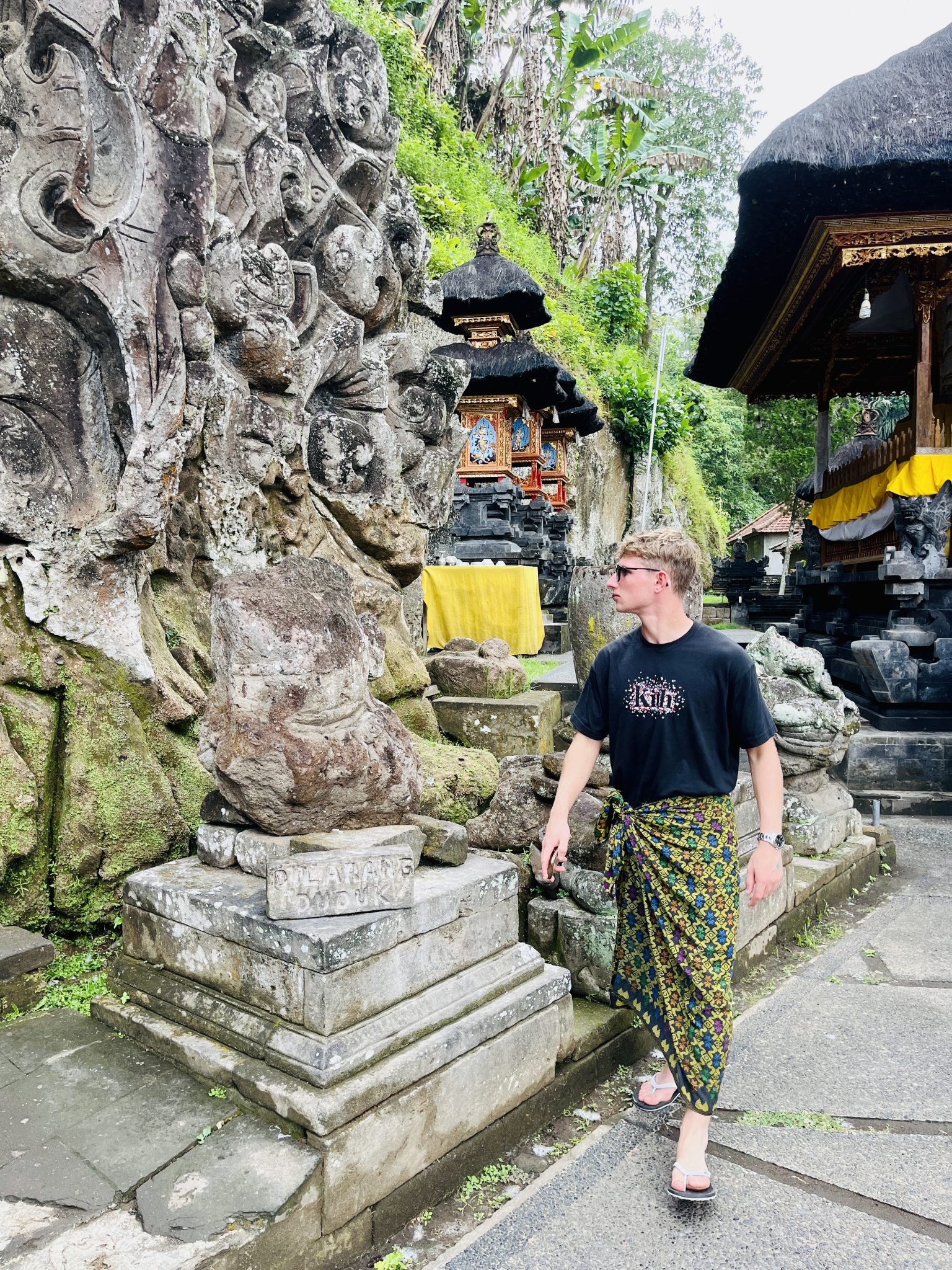 visit goa gajah temple in Ubud